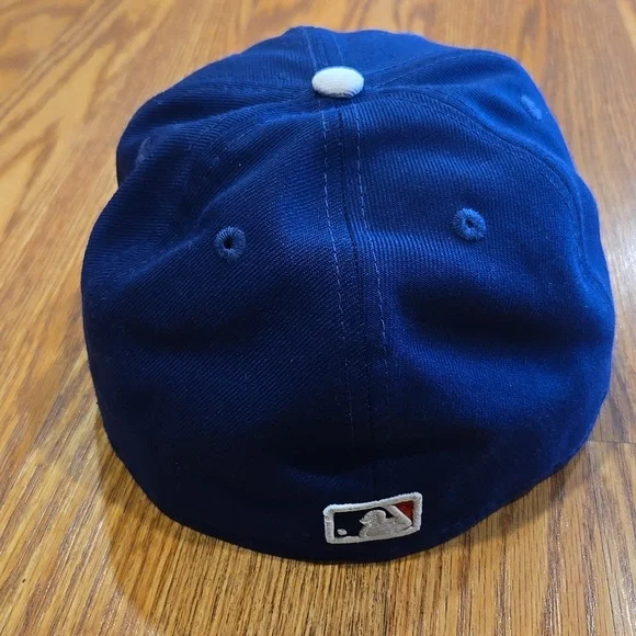 New Era Navy Blue LA Cap - Picture 3 of 10